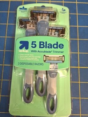 up & up 5 Blade Disposable Razors - Light Blue/White (3 Pack) New